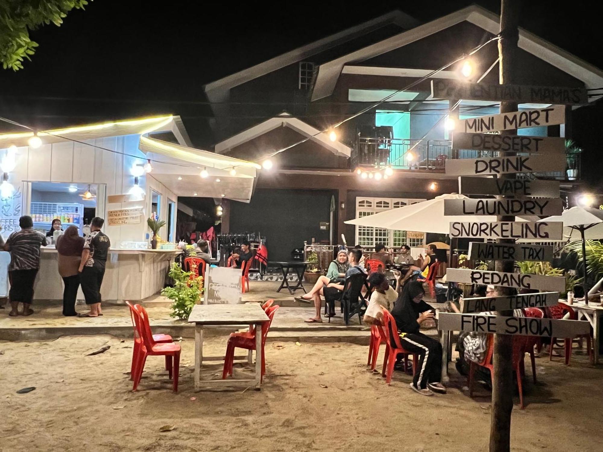Hotel Perhentian Mama'S à Kampong Pasir Hantu Extérieur photo