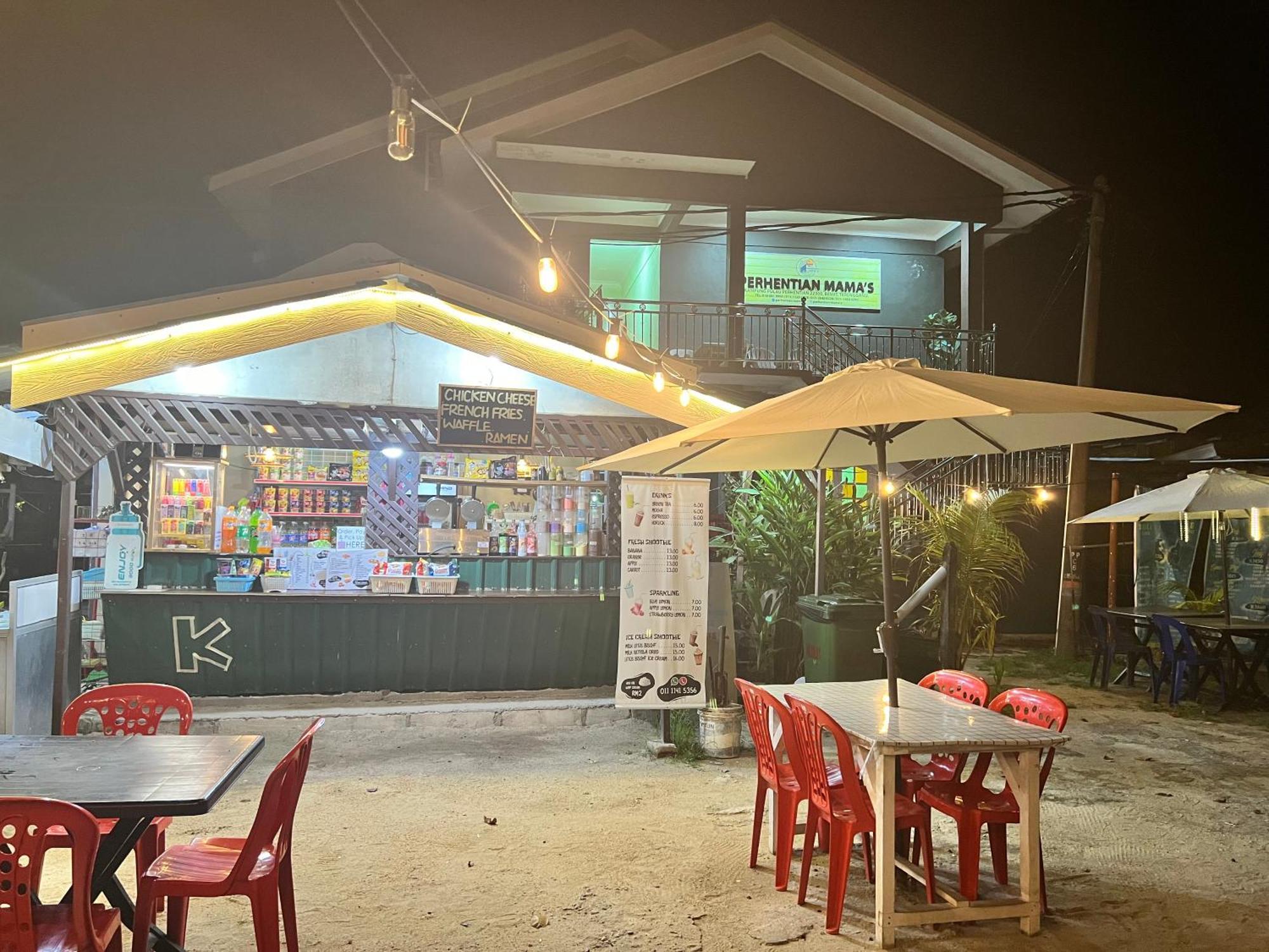 Hotel Perhentian Mama'S à Kampong Pasir Hantu Extérieur photo