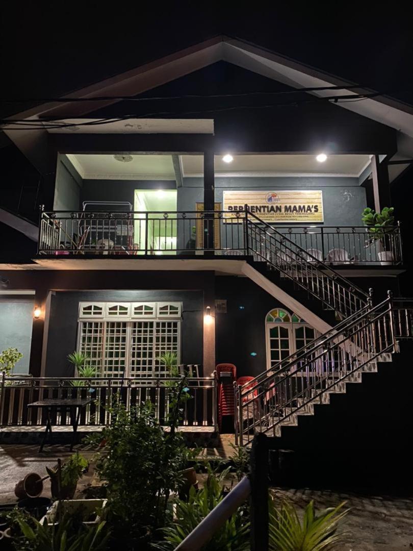 Hotel Perhentian Mama'S à Kampong Pasir Hantu Extérieur photo